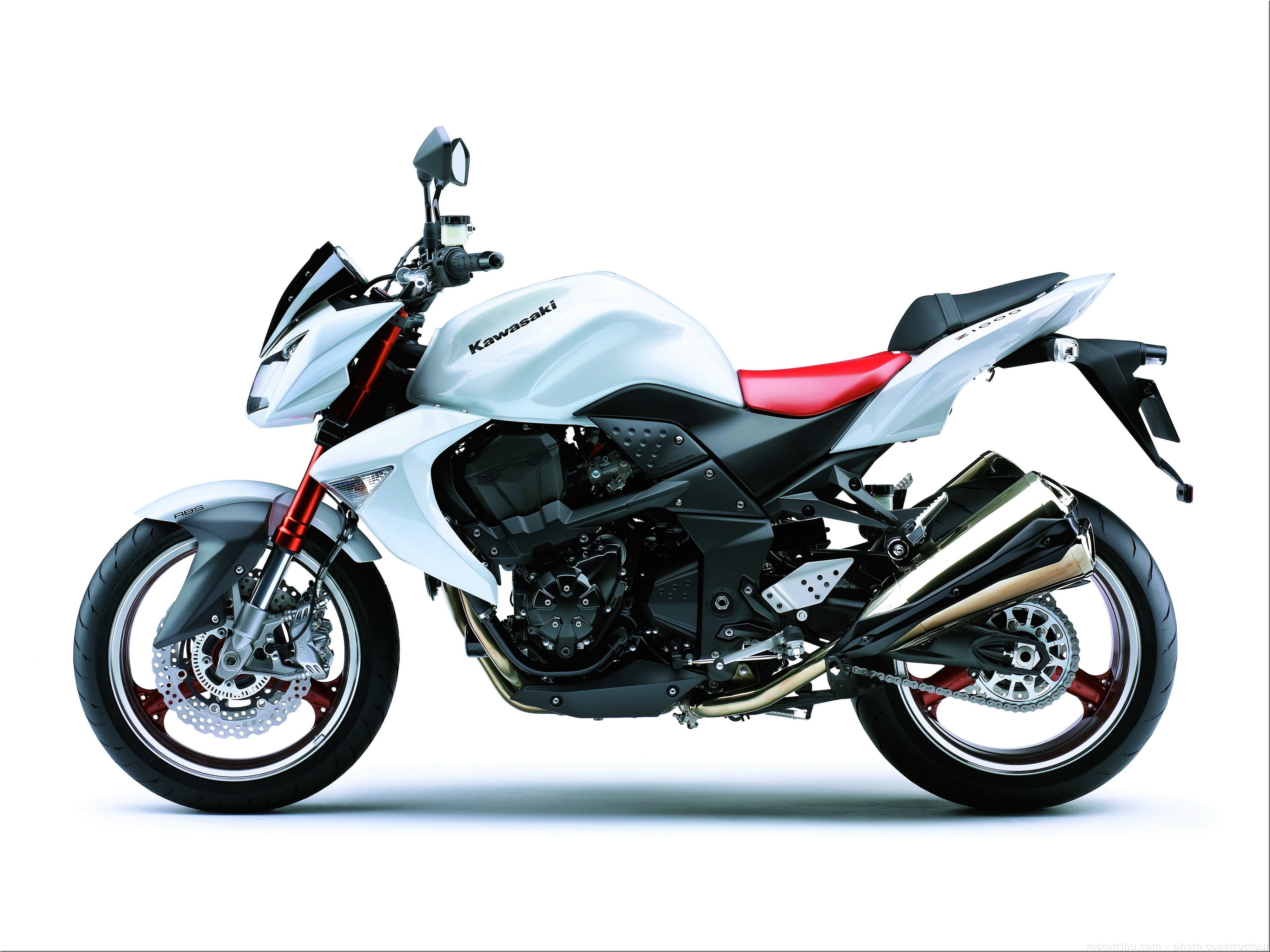 MOTO 