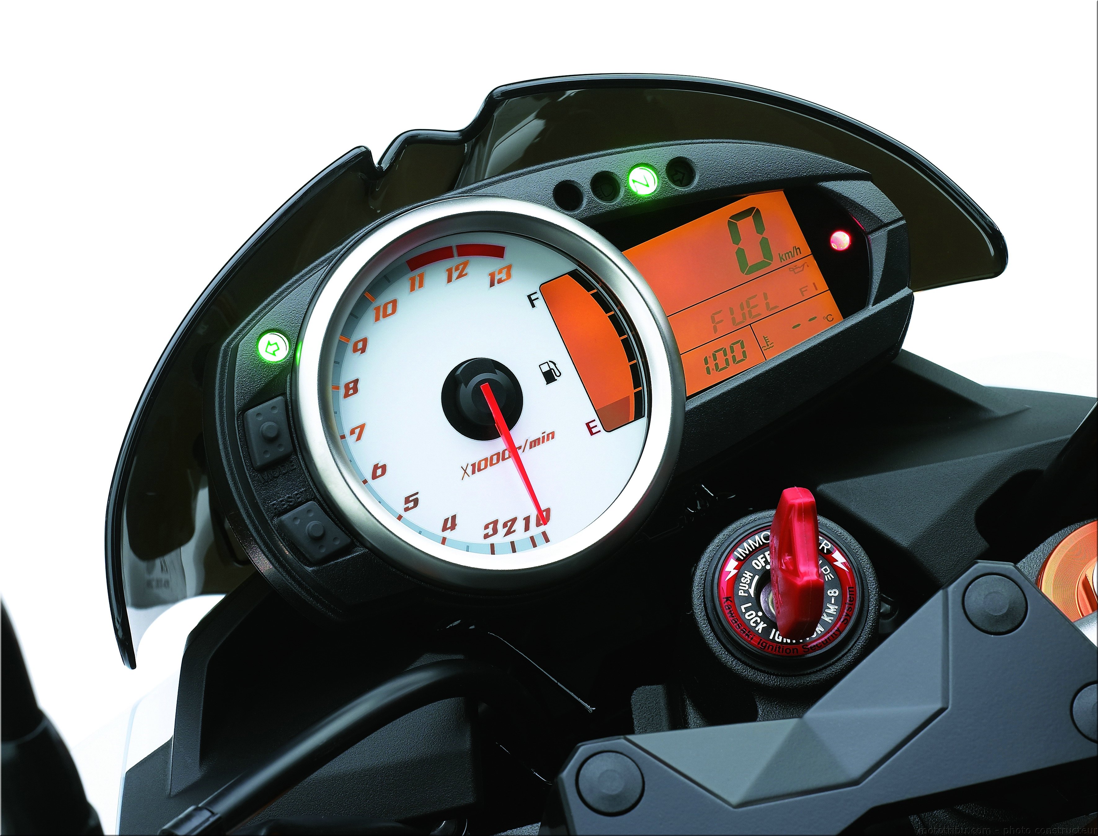 MOTO 