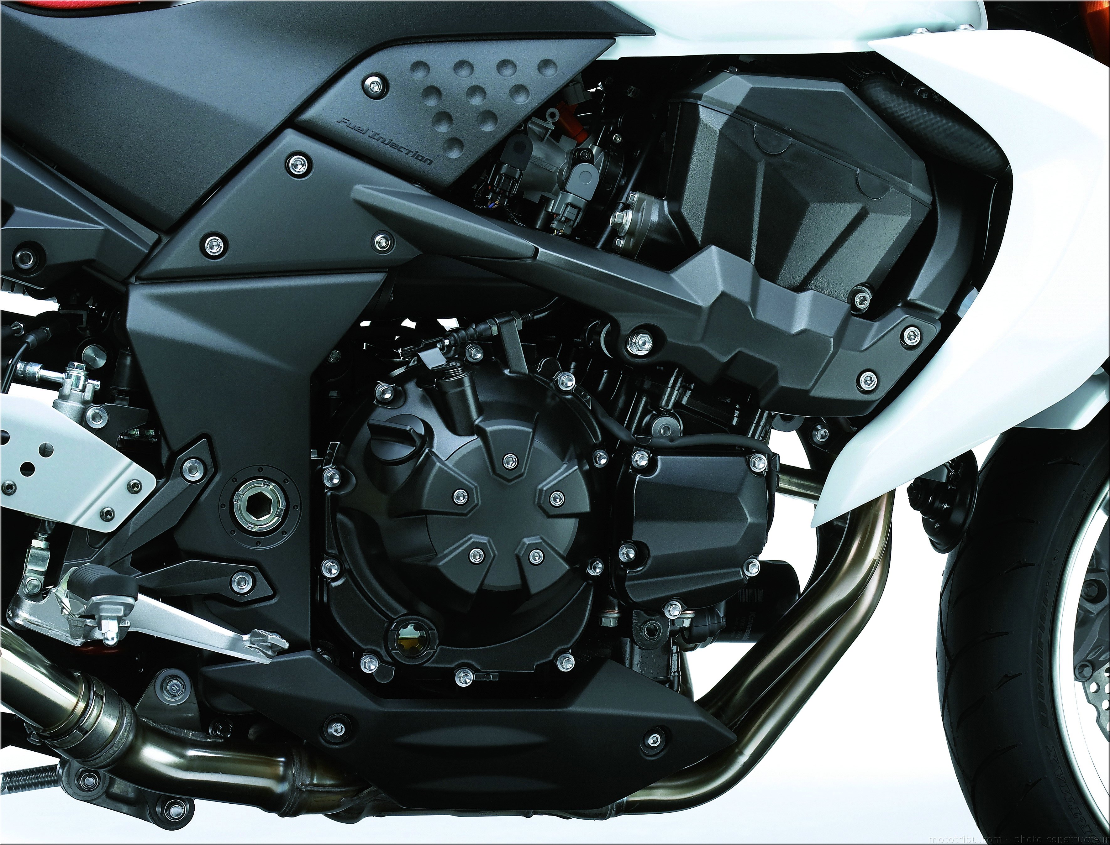 MOTO 