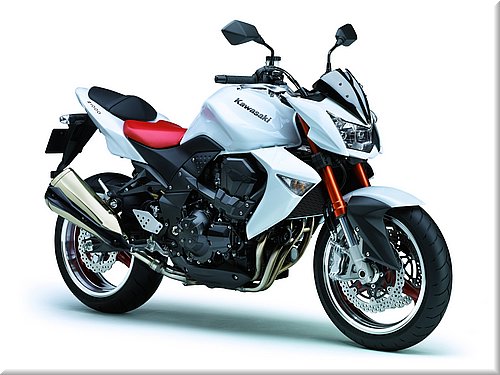 kawasaki-z1000-2008-005.jpg