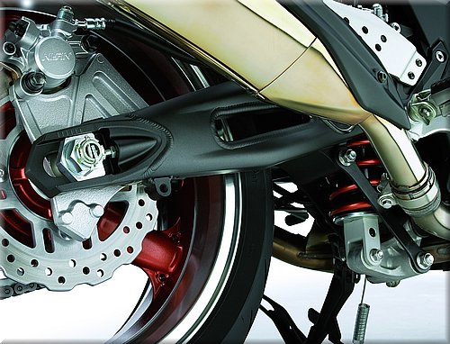 kawasaki-z1000-2008-030.jpg