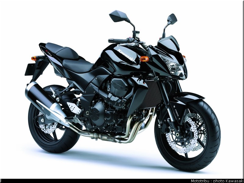 kawasaki_z750_2008_002