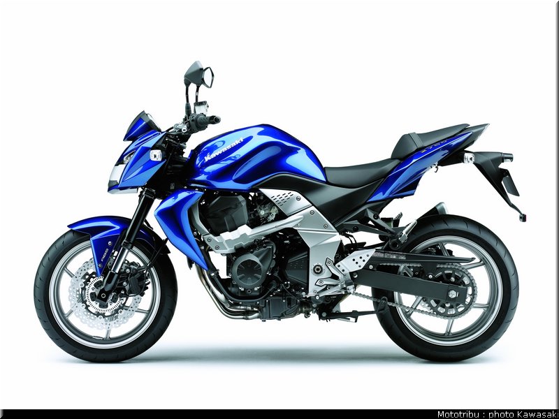 kawasaki_z750_2008_017