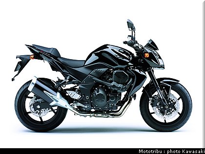 kawasaki_z750_2008_003.jpg