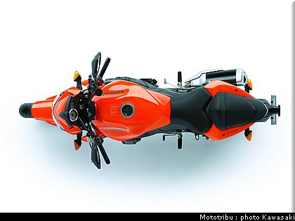 kawasaki_z750_2008_013.jpg