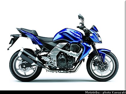 kawasaki_z750_2008_019.jpg