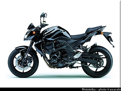 kawasaki_z750_2008_023.jpg
