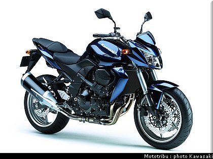 kawasaki_z750_2008_026.jpg