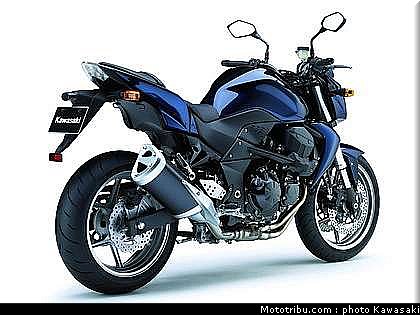 kawasaki_z750_2008_004.jpg