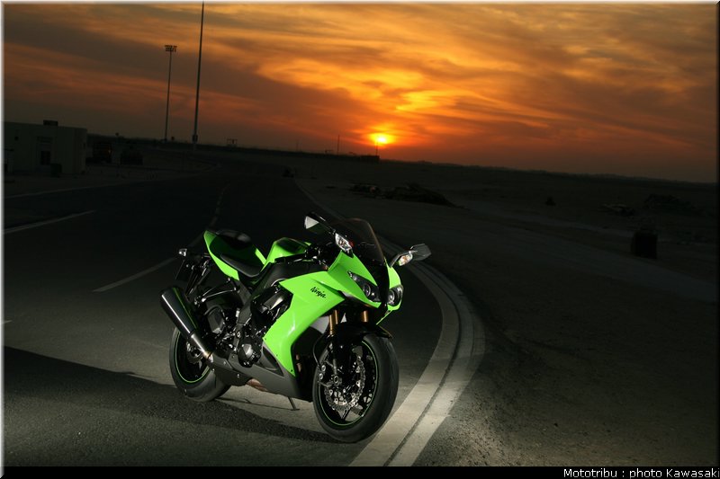 kawasaki_zx10r_2008_0016