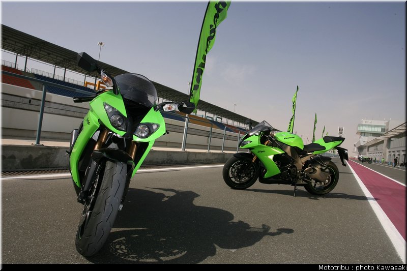 kawasaki_zx10r_2008_0035