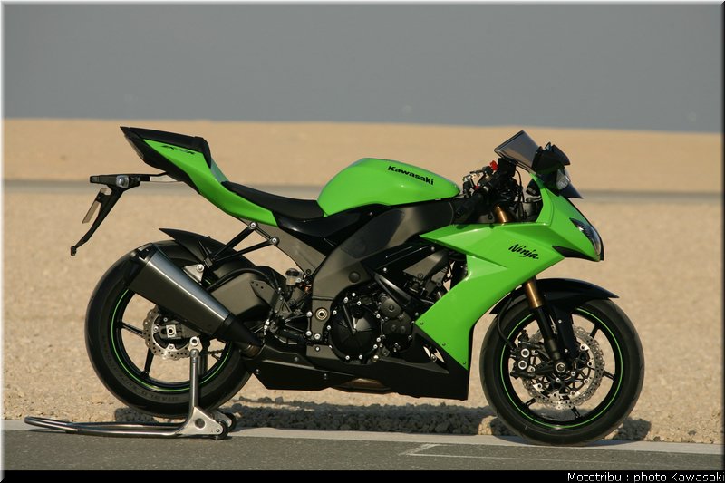 kawasaki_zx10r_2008_0053