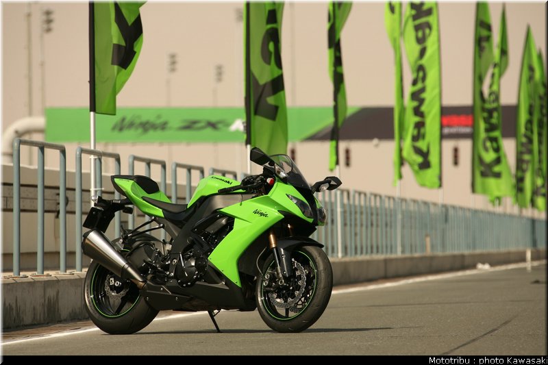 kawasaki_zx10r_2008_0061
