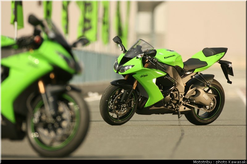 kawasaki_zx10r_2008_0064