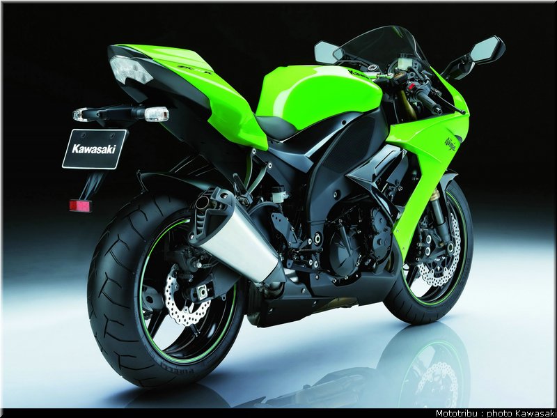 kawasaki_zx10r_2008_0083