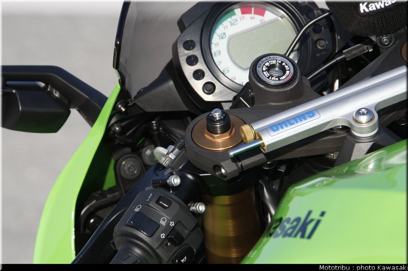 kawasaki_zx10r_2008_0106