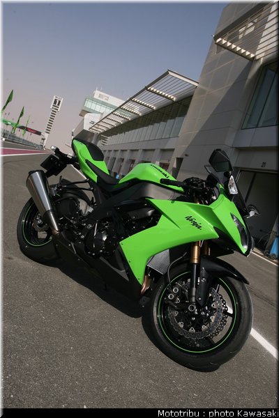 kawasaki_zx10r_2008_0132