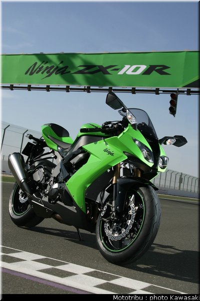 kawasaki_zx10r_2008_0143