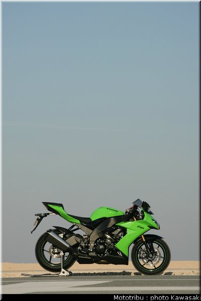 kawasaki_zx10r_2008_0146