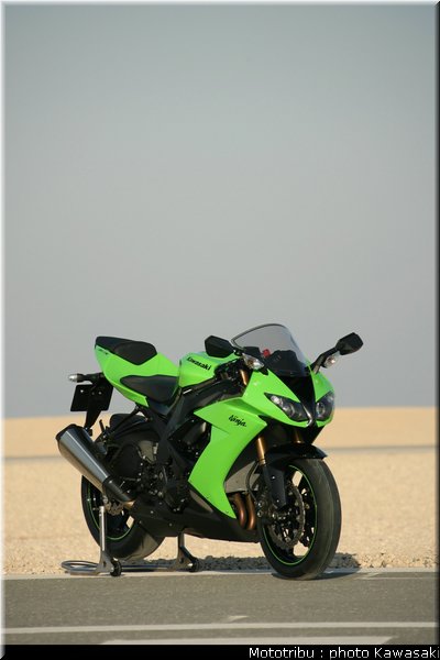 kawasaki_zx10r_2008_0148