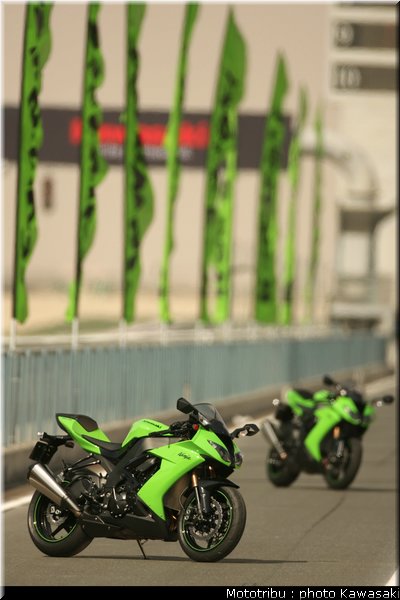 kawasaki_zx10r_2008_0169