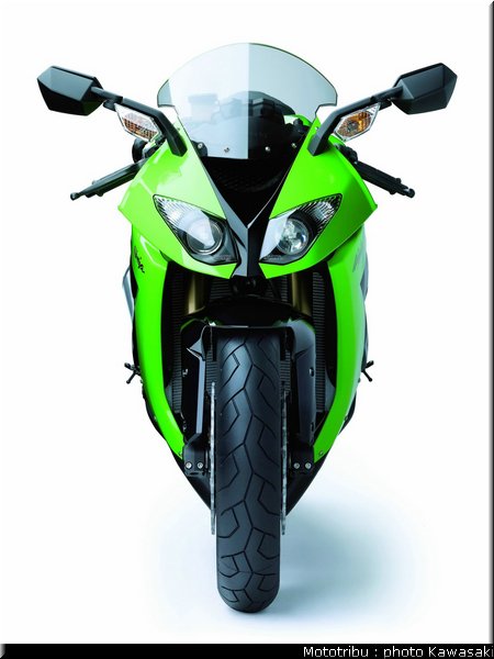 kawasaki_zx10r_2008_0171