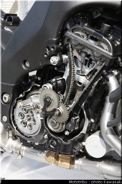 kawasaki_zx10r_2008_0244