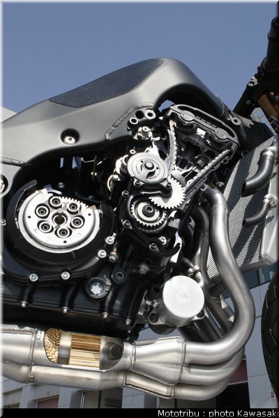 kawasaki_zx10r_2008_0245