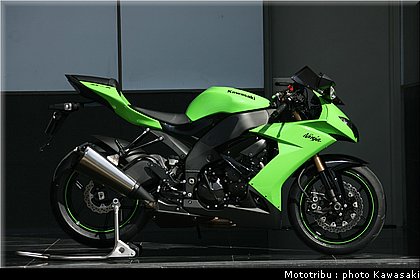 kawasaki_zx10r_2008_0045.jpg
