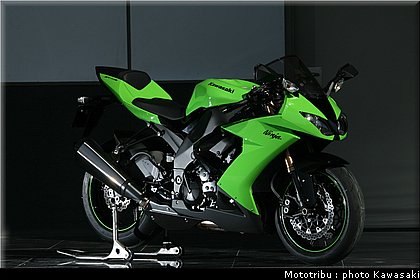 kawasaki_zx10r_2008_0046.jpg