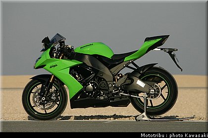 kawasaki_zx10r_2008_0057.jpg