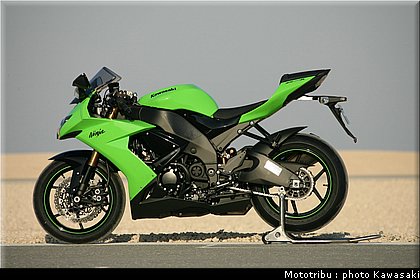 kawasaki_zx10r_2008_0058.jpg
