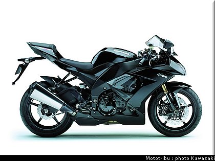 kawasaki_zx10r_2008_0071.jpg
