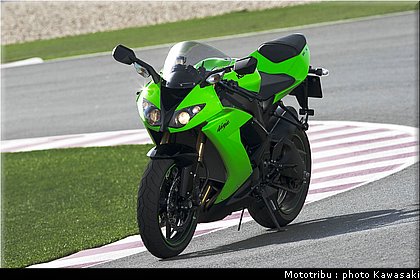 kawasaki_zx10r_2008_0080.jpg