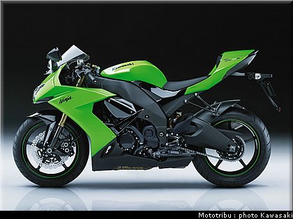 kawasaki_zx10r_2008_0081.jpg