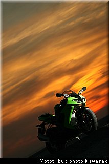 kawasaki_zx10r_2008_0158.jpg