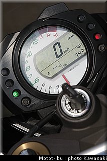 kawasaki_zx10r_2008_0189.jpg