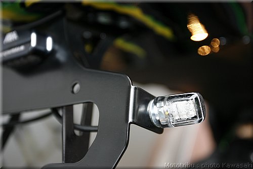 zx10r-hopkinsreplica_7.jpg