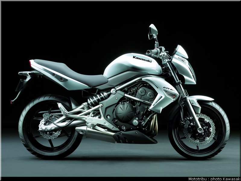 kawasaki_er6n_2009_0057