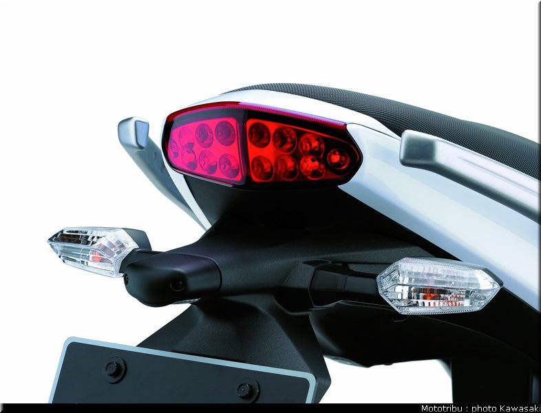 kawasaki_er6n_2009_0089
