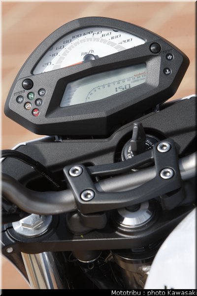kawasaki_er6n_2009_0097