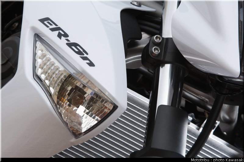 kawasaki_er6n_2009_0109