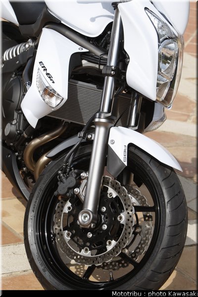 kawasaki_er6n_2009_0116
