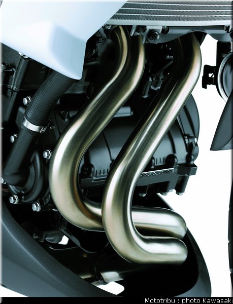 kawasaki_er6n_2009_0124