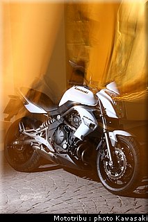 kawasaki_er6n_2009_0024.jpg