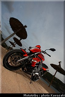 kawasaki_er6n_2009_0048.jpg