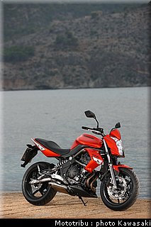 kawasaki_er6n_2009_0049.jpg