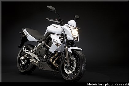 kawasaki_er6n_2009_0054.jpg