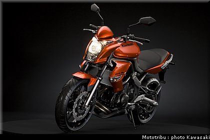 kawasaki_er6n_2009_0056.jpg