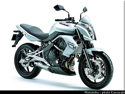 kawasaki_er6n_2009_0066.jpg